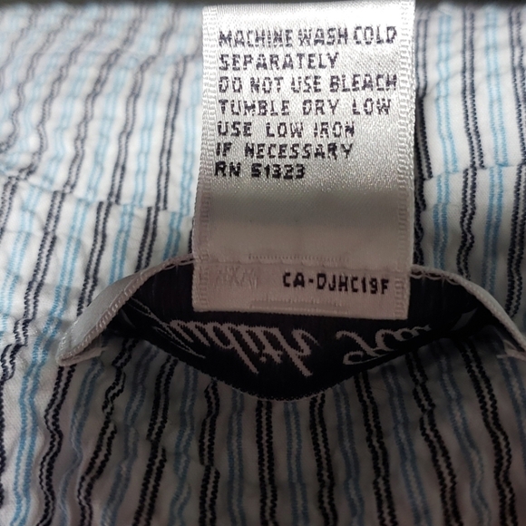 JUDITH HART- Seersucker Blue Blazer/ Jacket, Sz 8 - Picture 7 of 8